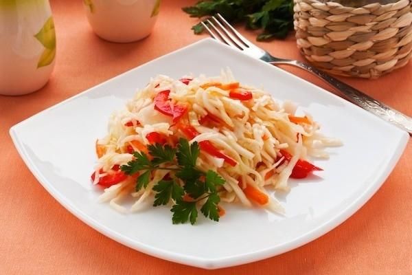 Оригинальные и традиционные рецепты маринованной капусты с перцем