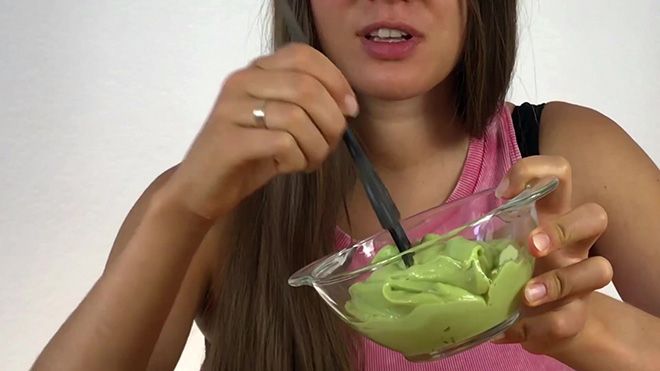 Масло авокадо свойства и применение: в кулинарии, в косметологии для лица и волос