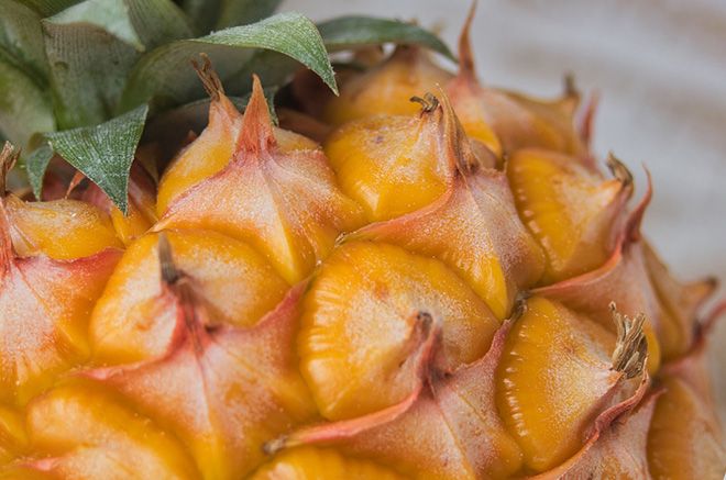 Как определить спелость ананаса по внешнему виду при покупке и дома после созревания