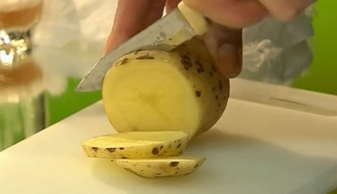 Можно ли дышать над картошкой при температуре, польза и вред ингаляций при насморке